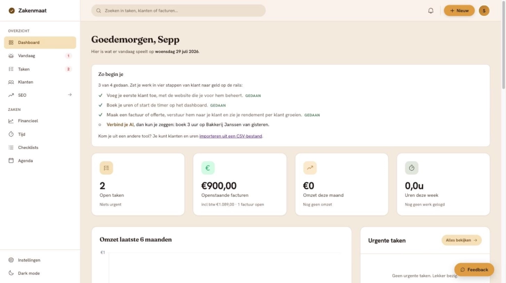 Het dashboard van Zakenmaat, met openstaande facturen, uren van deze week en de stappen om je werk op de rails te zetten